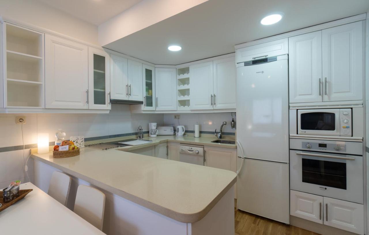 Malaga Centro Maria Zambrano Apartment Ngoại thất bức ảnh
