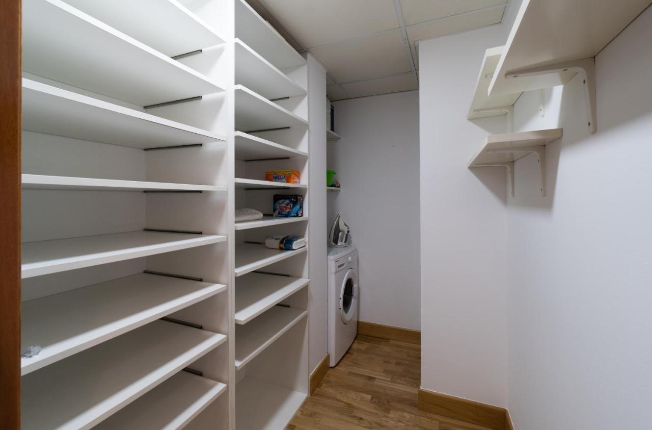 Malaga Centro Maria Zambrano Apartment Ngoại thất bức ảnh