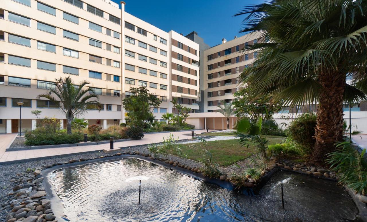 Malaga Centro Maria Zambrano Apartment Ngoại thất bức ảnh