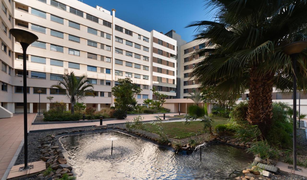 Malaga Centro Maria Zambrano Apartment Ngoại thất bức ảnh